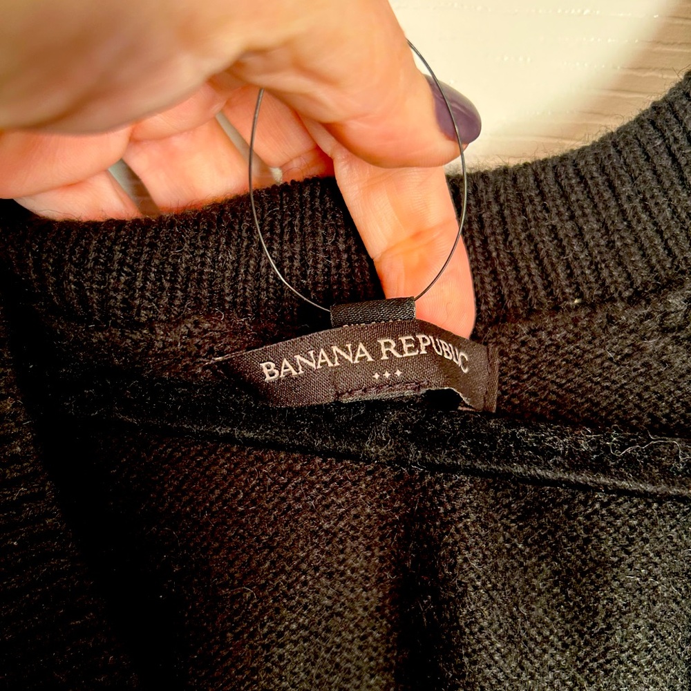 Banana republic sweater